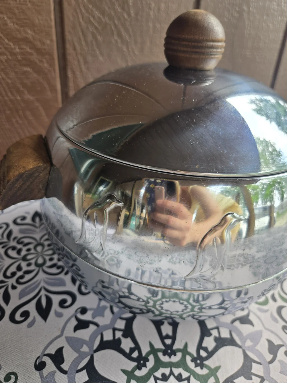 Penguin Motif On A Vintage Silver-Tone Hot Or Cold Bucket Server W/ Wood Handles
